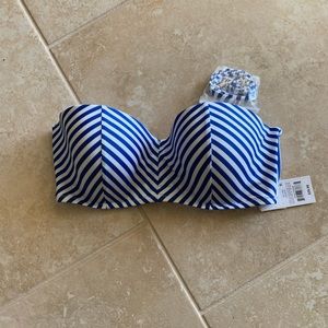 Shade & Shore Bikini Swim Top NWT Size 34D
